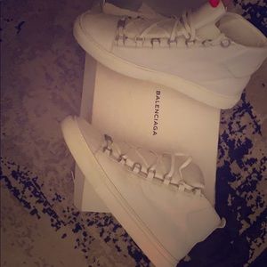 Balenciaga Arena